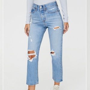 Levi’s wedgie straight leg jeans